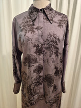 Load image into Gallery viewer, Toile Print Blouse
