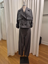 Load image into Gallery viewer, Trousers
