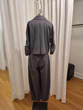 Load image into Gallery viewer, Trousers
