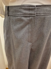 Load image into Gallery viewer, Trousers
