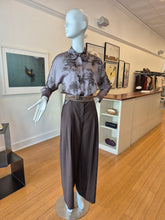 Load image into Gallery viewer, Toile Print Blouse
